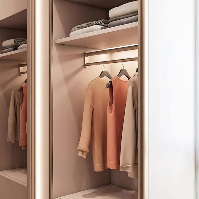 Cabina armadio illuminata minimalista Touch-Matte di Versailles